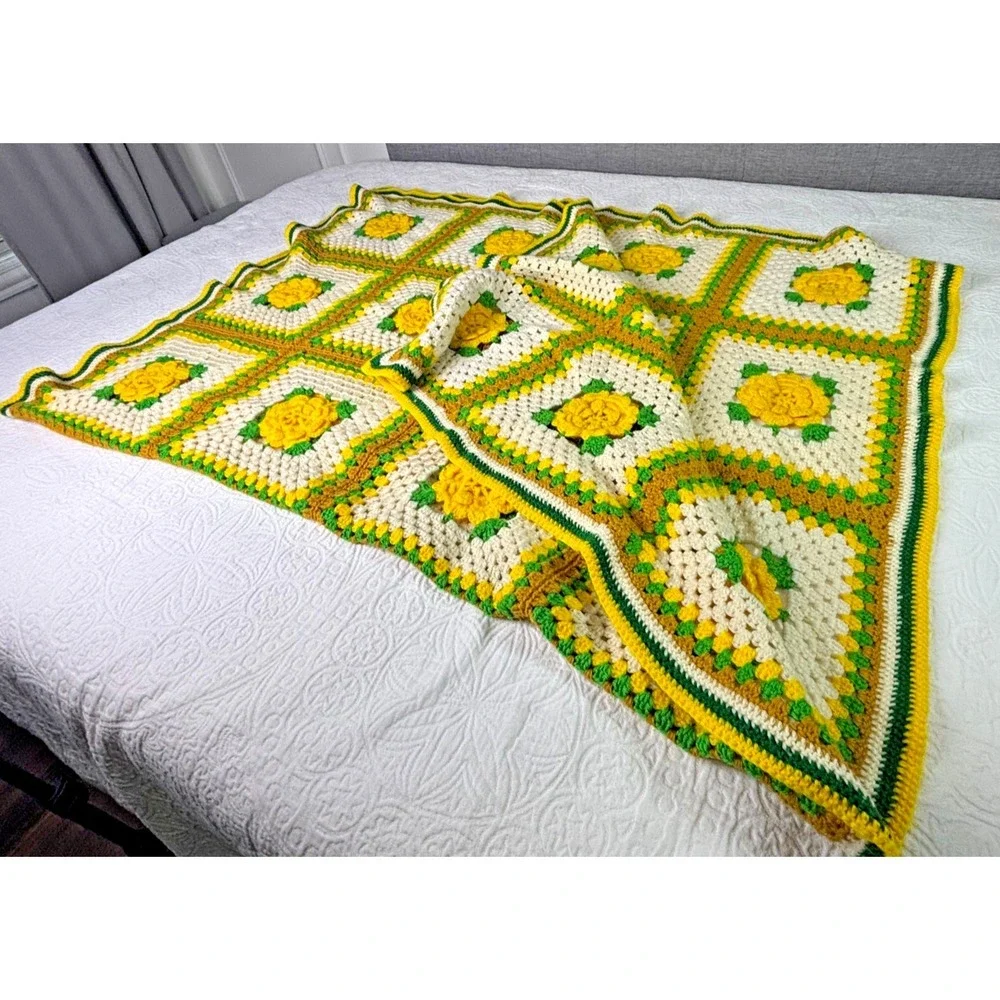 Vintage 70s Hand Crooked Granny Square Afghan Blanket 3D Yellow Flower Rose 48x7
